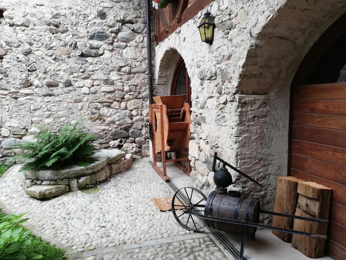 Agritur Ciastel Villa Sanzeno Ngoại thất bức ảnh