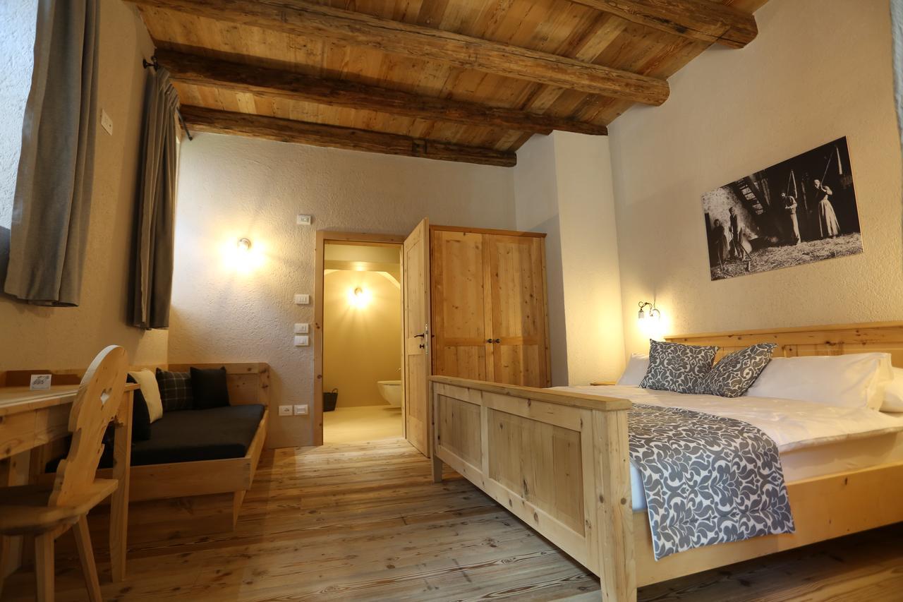 Agritur Ciastel Villa Sanzeno Ngoại thất bức ảnh
